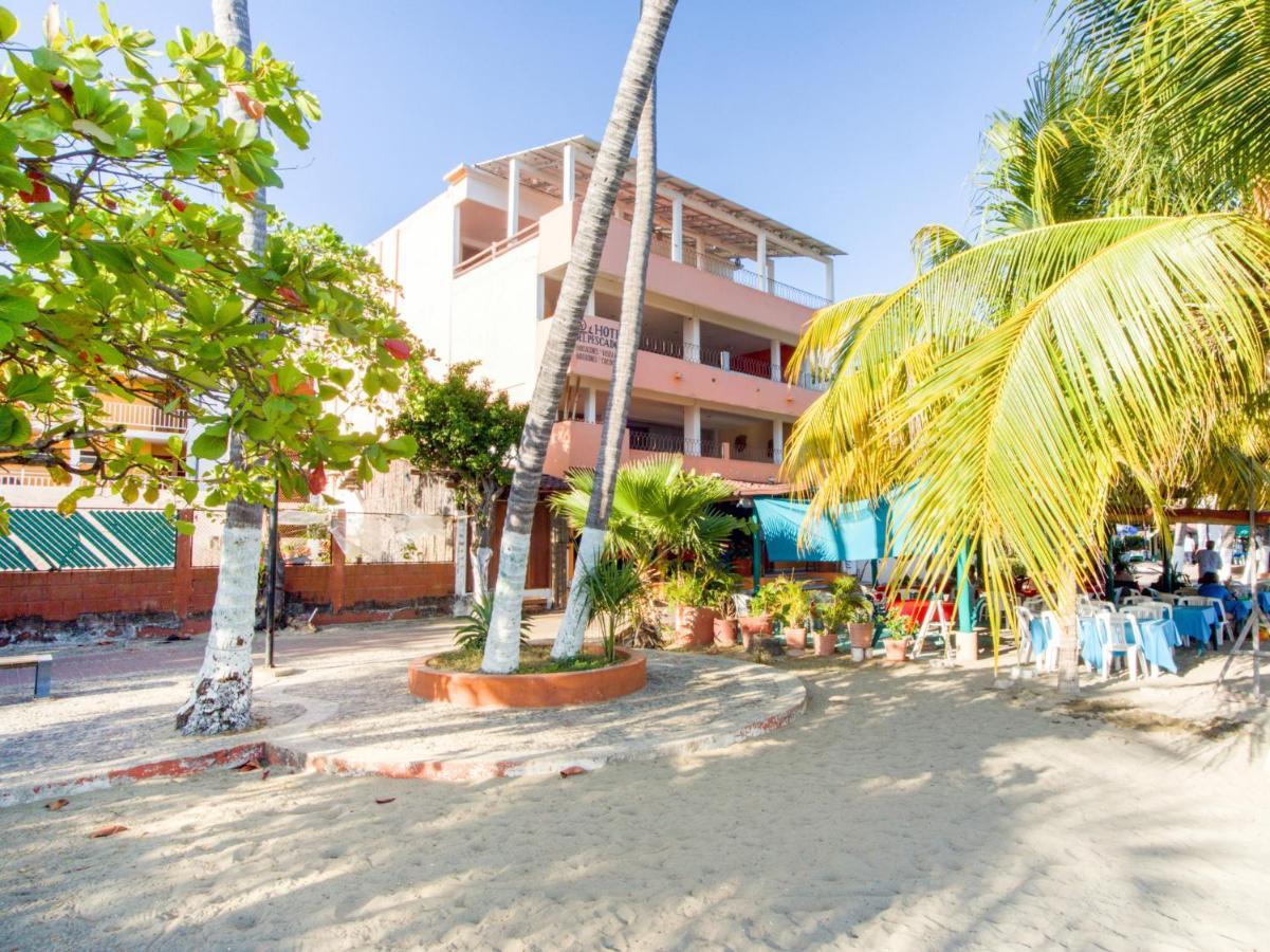 Hotel Del Pescador ซีฮัวตาเนโค ภายนอก รูปภาพ