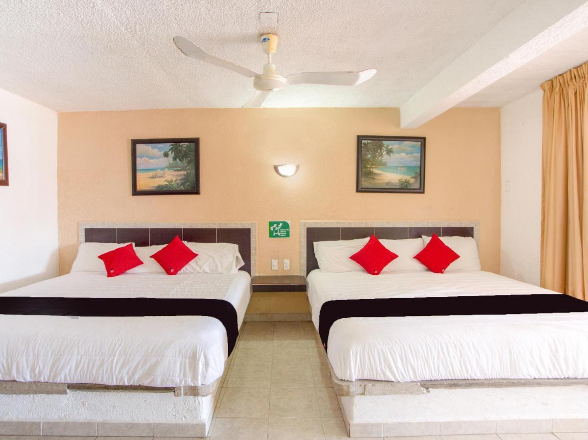 Hotel Del Pescador ซีฮัวตาเนโค ภายนอก รูปภาพ